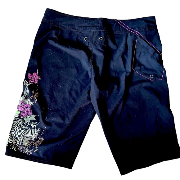 Volcom: womens long board shorts - Picture 2 of 8